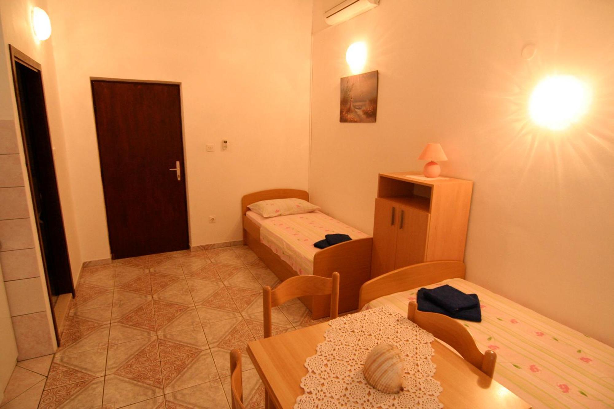 Apartments Marta Трогир Номер фото