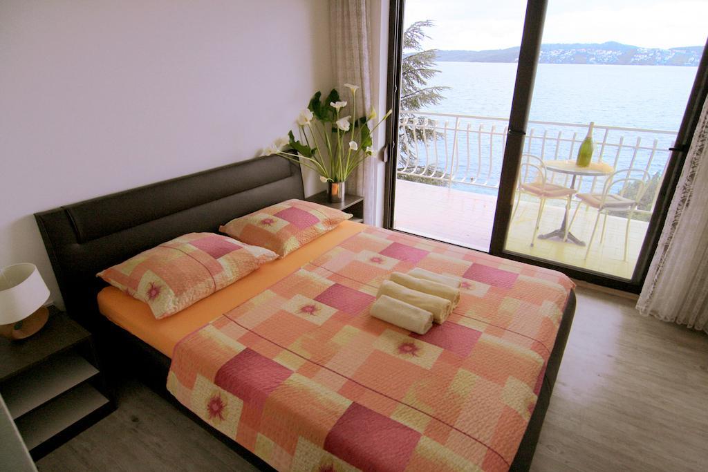 Apartments Marta Трогир Номер фото