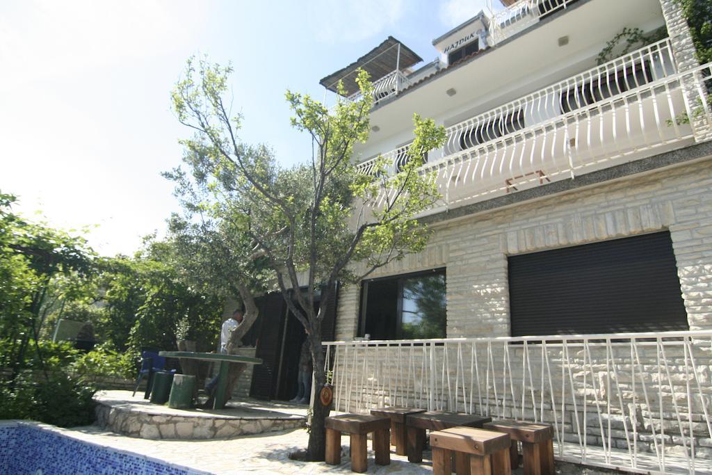Apartments Marta Трогир Экстерьер фото